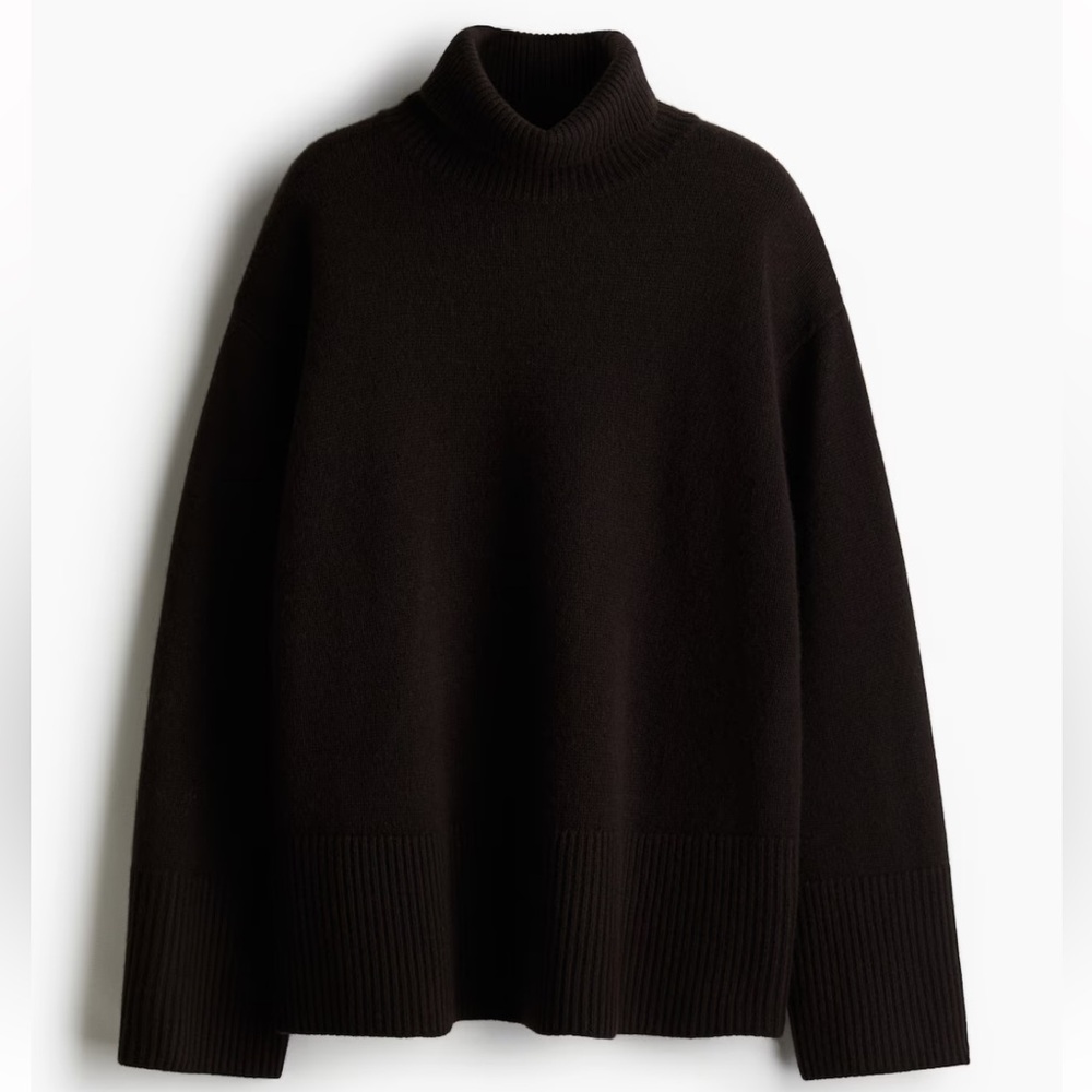 H&M Premium Collection Oversized Cashmere Blend Sweater(10)